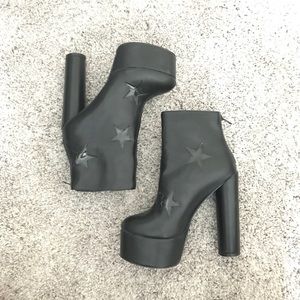 New Black star booties
